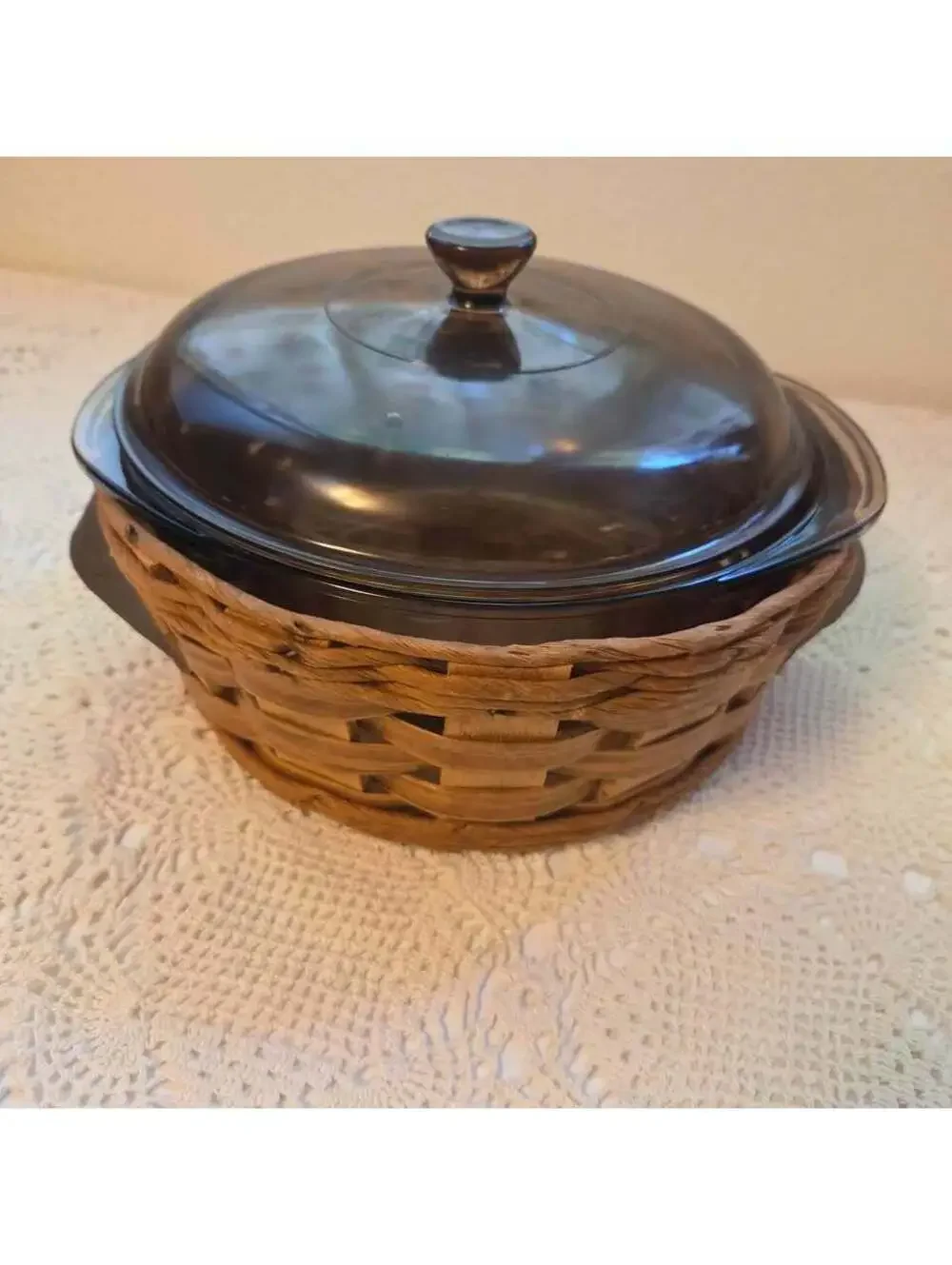 Vintage Pyrex Baker in a Basket 2 Qt Casserole and Basket with Leather Handles